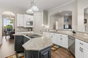 2014 Stone Canyon Ct, Arlington, TX 76012 - Photo 5