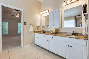 913 Aylesbury Dr, Allen, TX 75002 - Photo 19