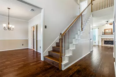 913 Aylesbury Drive, Allen, TX 75002 - Photo 3