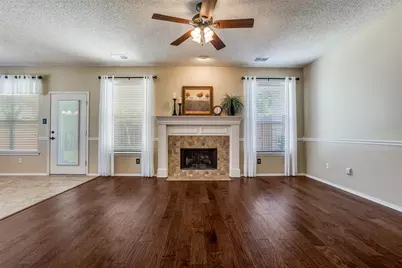 913 Aylesbury Drive, Allen, TX 75002 - Photo 9