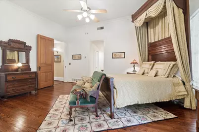 309 E Marvin Avenue, Waxahachie, TX 75165 - Photo 17