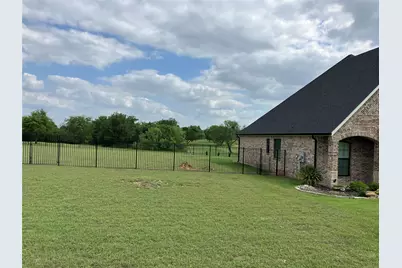19043 White Bluff Drive, Whitney, TX 76692 - Photo 27