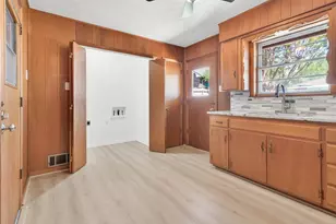 2711 W Morton St, Denison, TX 75020 - Photo 11