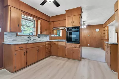 2711 W Morton Street, Denison, TX 75020 - Photo 11