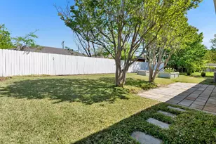 2711 W Morton St, Denison, TX 75020 - Photo 19