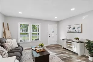 112 Murphy Rd, Burleson, TX 76028 - Photo 5