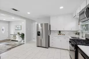 112 Murphy Rd, Burleson, TX 76028 - Photo 13