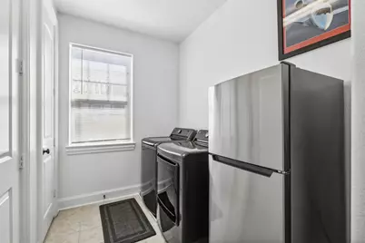 638 Arbol, Irving, TX 75039 - Photo 11