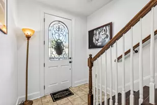 638 Arbol, Irving, TX 75039 - Photo 3