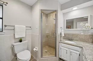 9734 Queenswood Ln, Dallas, TX 75238 - Photo 19