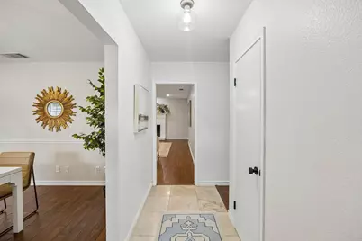 9734 Queenswood Lane, Dallas, TX 75238 - Photo 3