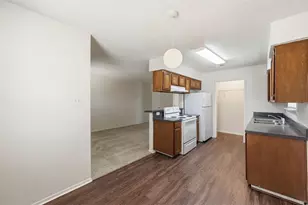 504 Kings Way Dr, Mansfield, TX 76063 - Photo 9