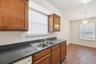 504 Kings Way Dr, Mansfield, TX 76063 - Photo 7