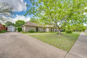 3410 Conlin Dr, Rowlett, TX 75088 - Photo 3