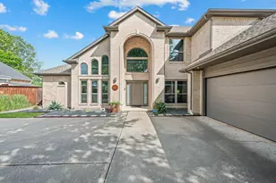 3645 Cottonwood Springs Dr, The Colony, TX 75056 - Photo 3