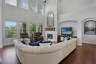 909 Gladewater Dr, Frisco, TX 75033 - Photo 3