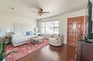 403 Sherry Lee Ln, Hamilton, TX 76531 - Photo 5