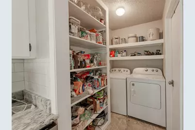 403 Sherry Lee Lane, Hamilton, TX 76531 - Photo 17