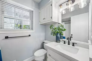 9611 Larchcrest Dr, Dallas, TX 75238 - Photo 21