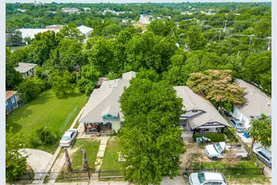 810 E 12th Street, Dallas, TX 75203 - Photo 9