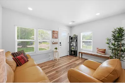 303 Brodie Street, Dallas, TX 75224 - Photo 3