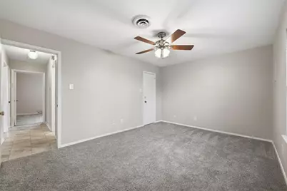 3920 Sanguinet Street, Fort Worth, TX 76107 - Photo 9