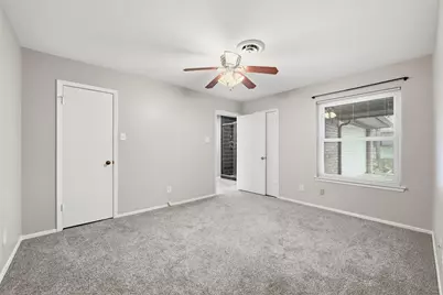 3920 Sanguinet Street, Fort Worth, TX 76107 - Photo 13