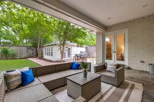 7138 Westbrook Ln, Dallas, TX 75214 - Photo 23