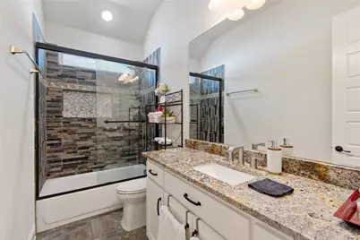 1930 Muncie Avenue, Dallas, TX 75212 - Photo 9