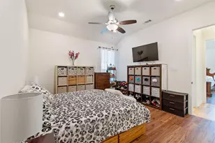 1930 Muncie Ave, Dallas, TX 75212 - Photo 5
