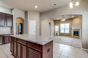 11608 Netleaf Ln, Fort Worth, TX 76244 - Photo 5