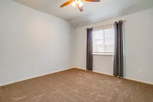 1721 Castle Creek Dr, Little Elm, TX 75068 - Photo 15