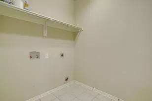 1721 Castle Creek Dr, Little Elm, TX 75068 - Photo 9