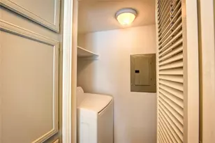 5825 Marvin Loving Dr, Garland, TX 75043 - Photo 17