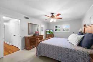 4612 Holiday Ln W, North Richland Hills, TX 76180 - Photo 27