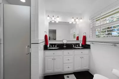 4612 Holiday Lane W, North Richland Hills, TX 76180 - Photo 29