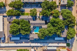 10215 Regal Oaks Dr, Dallas, TX 75230 - Photo 21