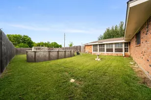 112 Charles St, DeSoto, TX 75115 - Photo 21