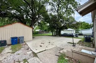 2303 Deer Path Dr, Dallas, TX 75216 - Photo 3