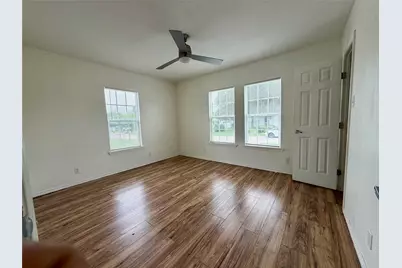 2303 Deer Path Drive, Dallas, TX 75216 - Photo 9