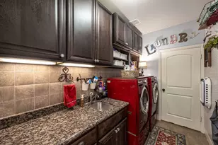 8104 Red Riv Run, North Richland Hills, TX 76180 - Photo 35