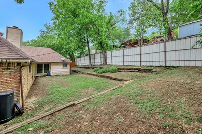 5517 Chimney Rock Road, Fort Worth, TX 76112 - Photo 37