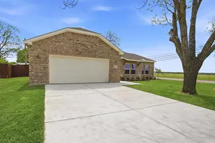 1019 Holiday Dr, Sherman, TX 75090 - Photo 5