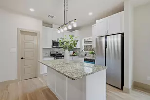1019 Holiday Dr, Sherman, TX 75090 - Photo 11