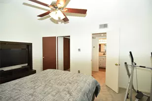 647 Cimarron Trail, Irving, TX 75063 - Photo 25