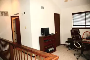 647 Cimarron Trail, Irving, TX 75063 - Photo 21