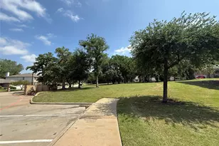 2908 Desert Dr, Denton, TX 76210 - Photo 17