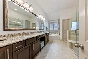 5901 Richmond Dr, North Richland Hills, TX 76180 - Photo 17