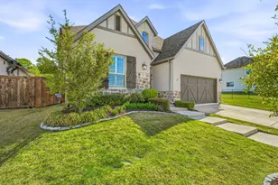 13853 Marys Ridge Rd, Fort Worth, TX 76008 - Photo 5