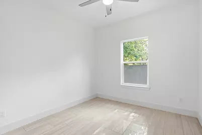 1613 SE Park Road, Mineral Wells, TX 76067 - Photo 13